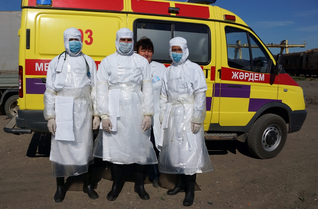 Холера мероприятия. Противоэпидемический костюм. Противоэпидемические мероприятия. Защитный костюм от холеры.